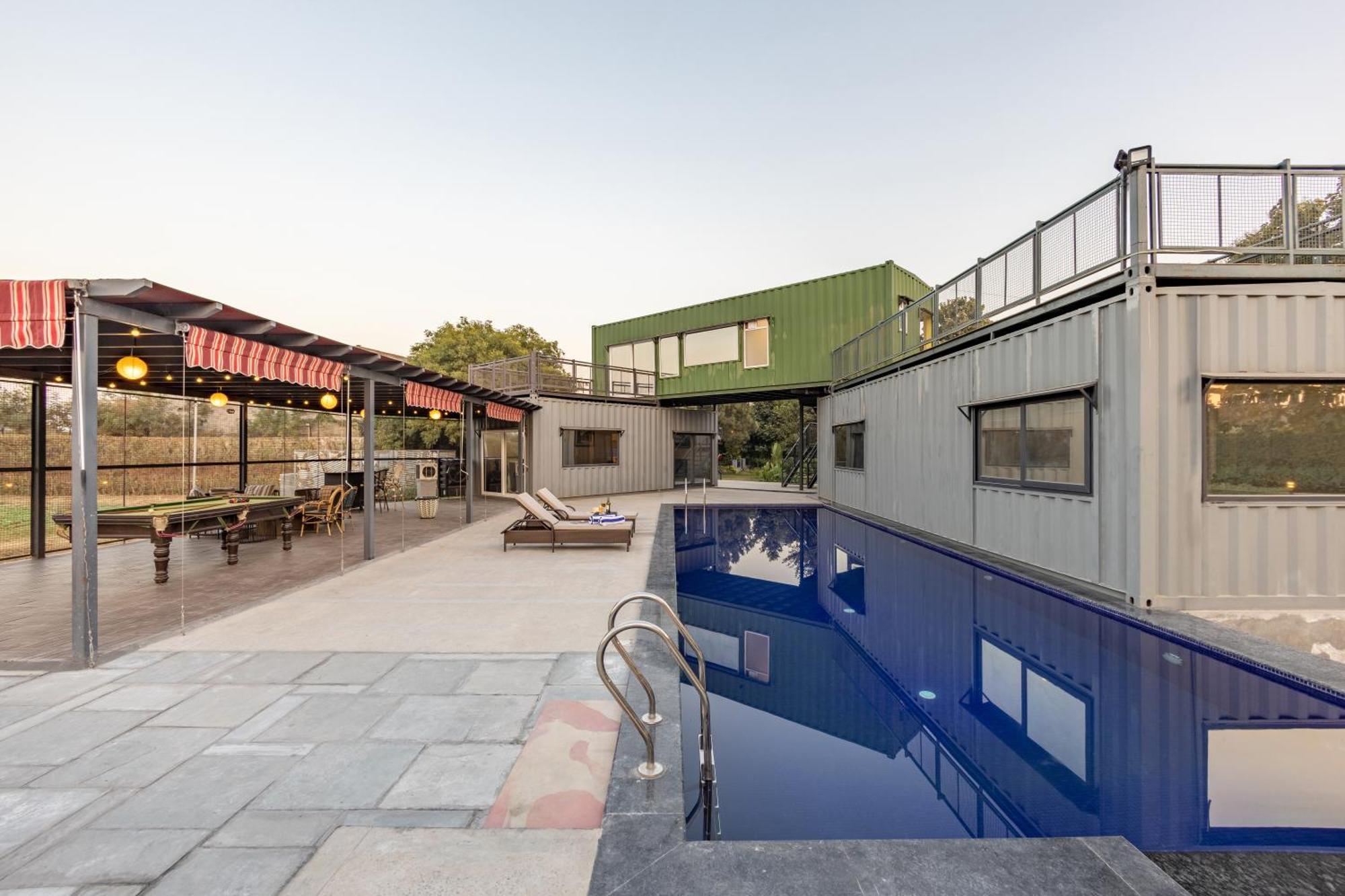 Вілла Elivaas Hidden Oasis 4Bhk With Pool, Mud House & Container House Dhauj Екстер'єр фото