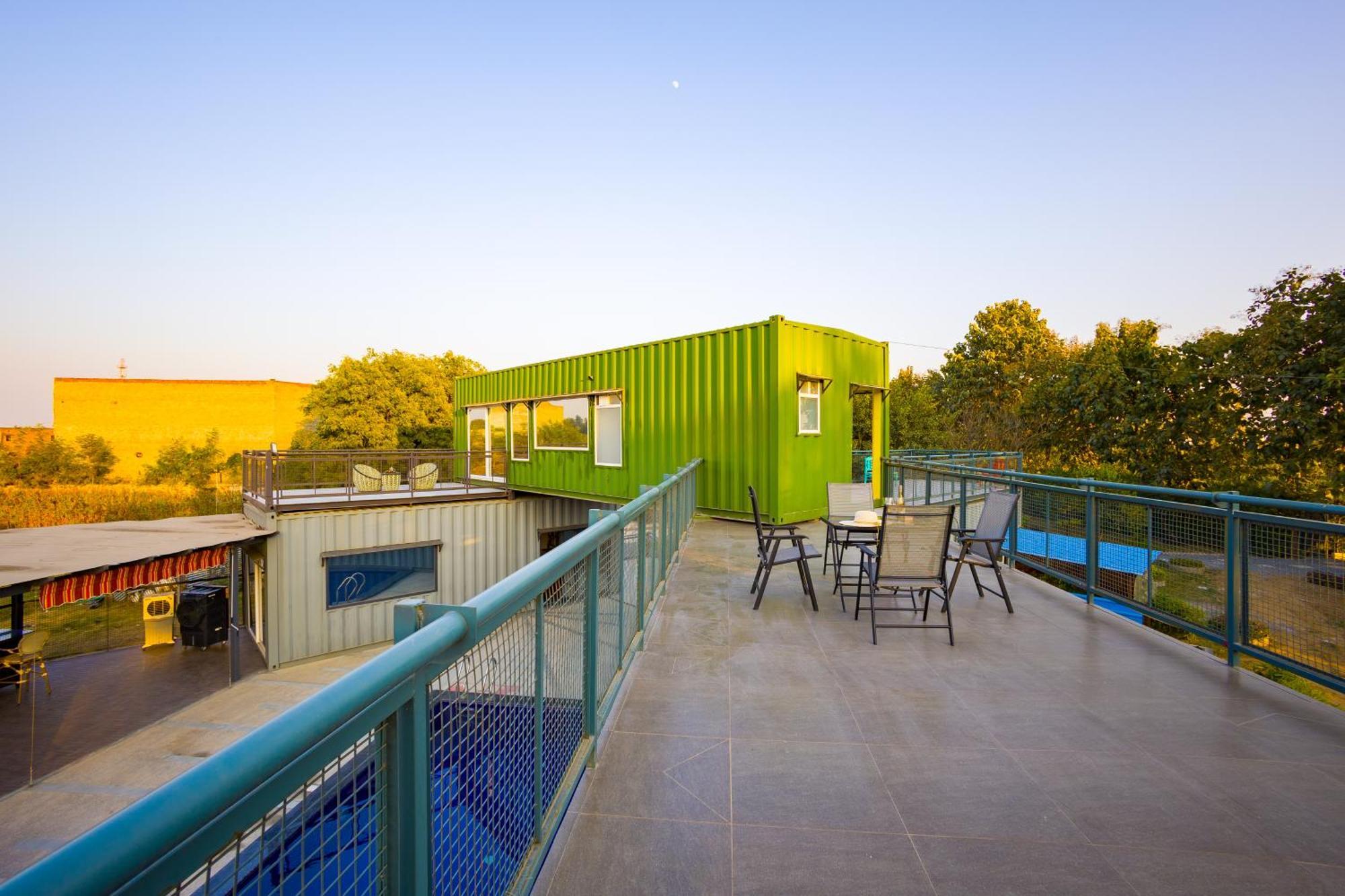 Вілла Elivaas Hidden Oasis 4Bhk With Pool, Mud House & Container House Dhauj Екстер'єр фото